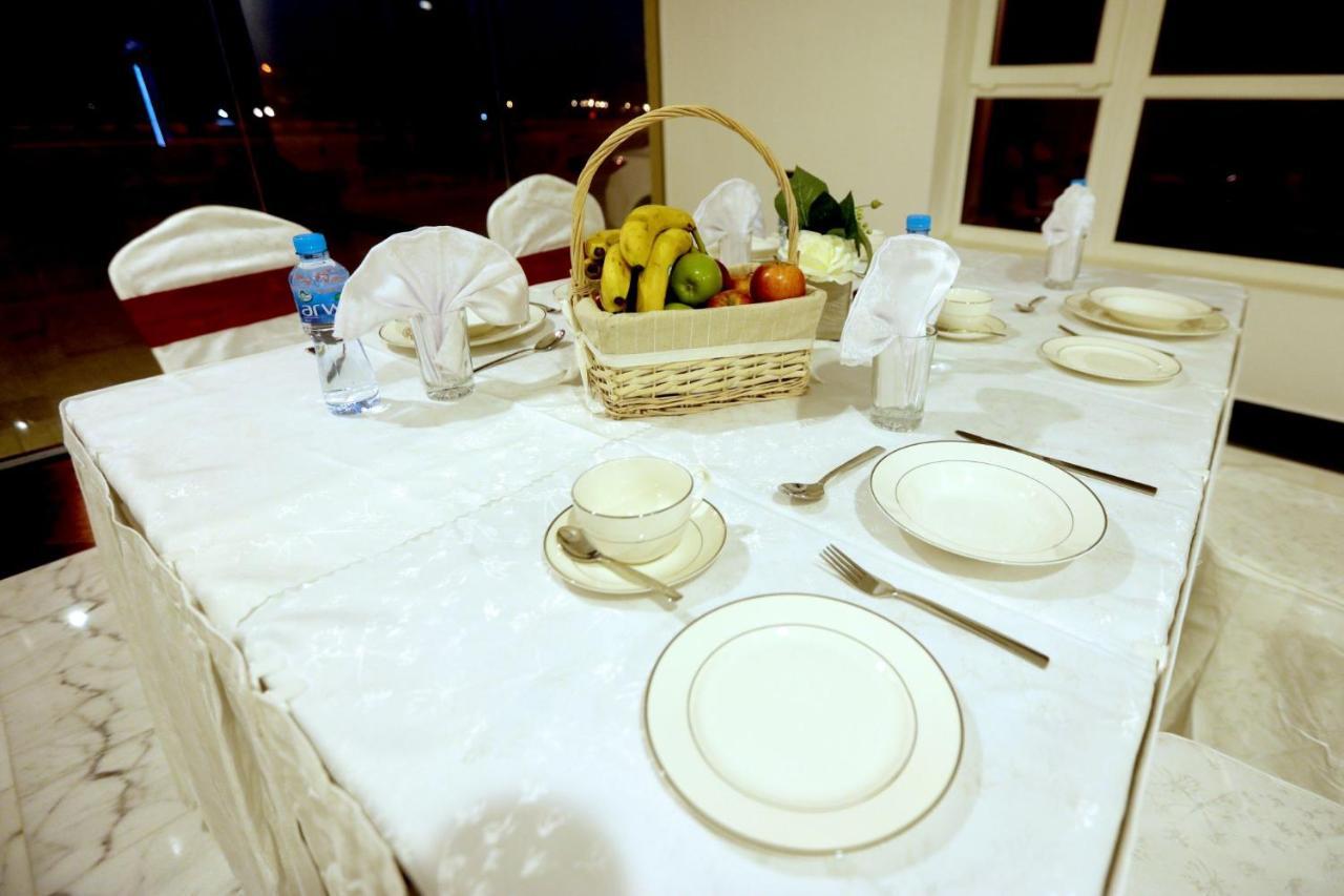 Golden Crown Hotel Alseeb Muscat Esterno foto