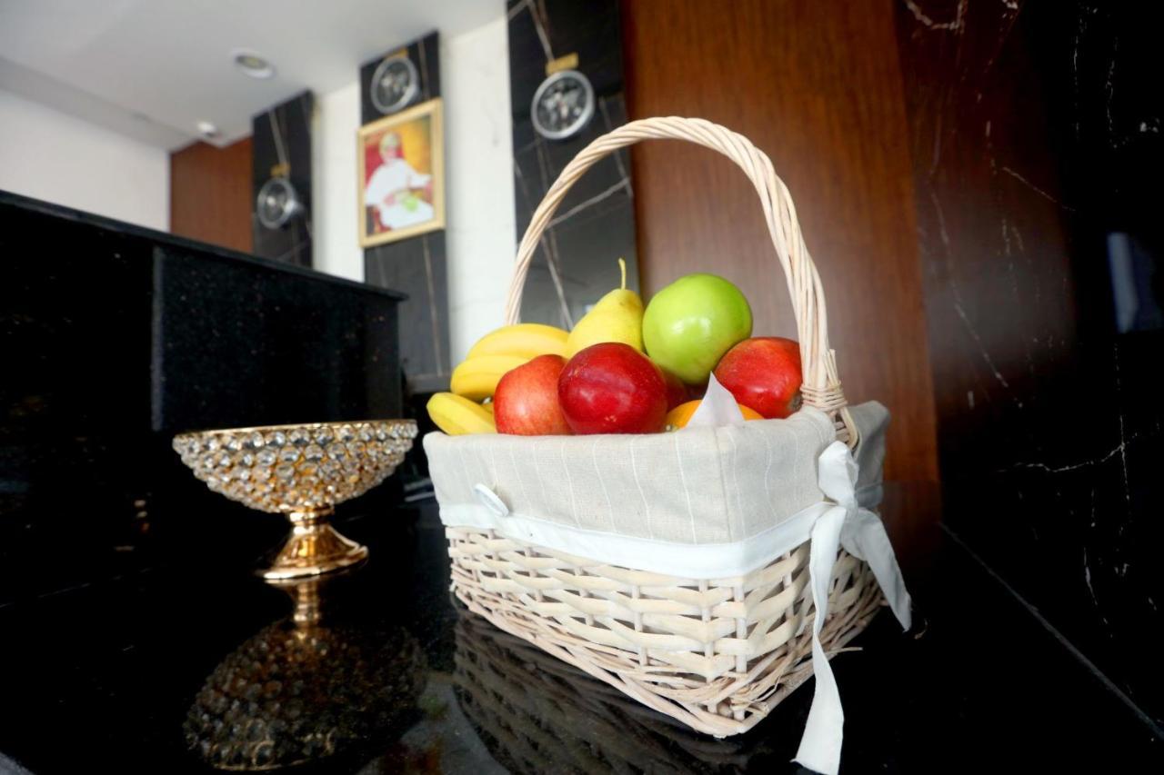 Golden Crown Hotel Alseeb Muscat Esterno foto