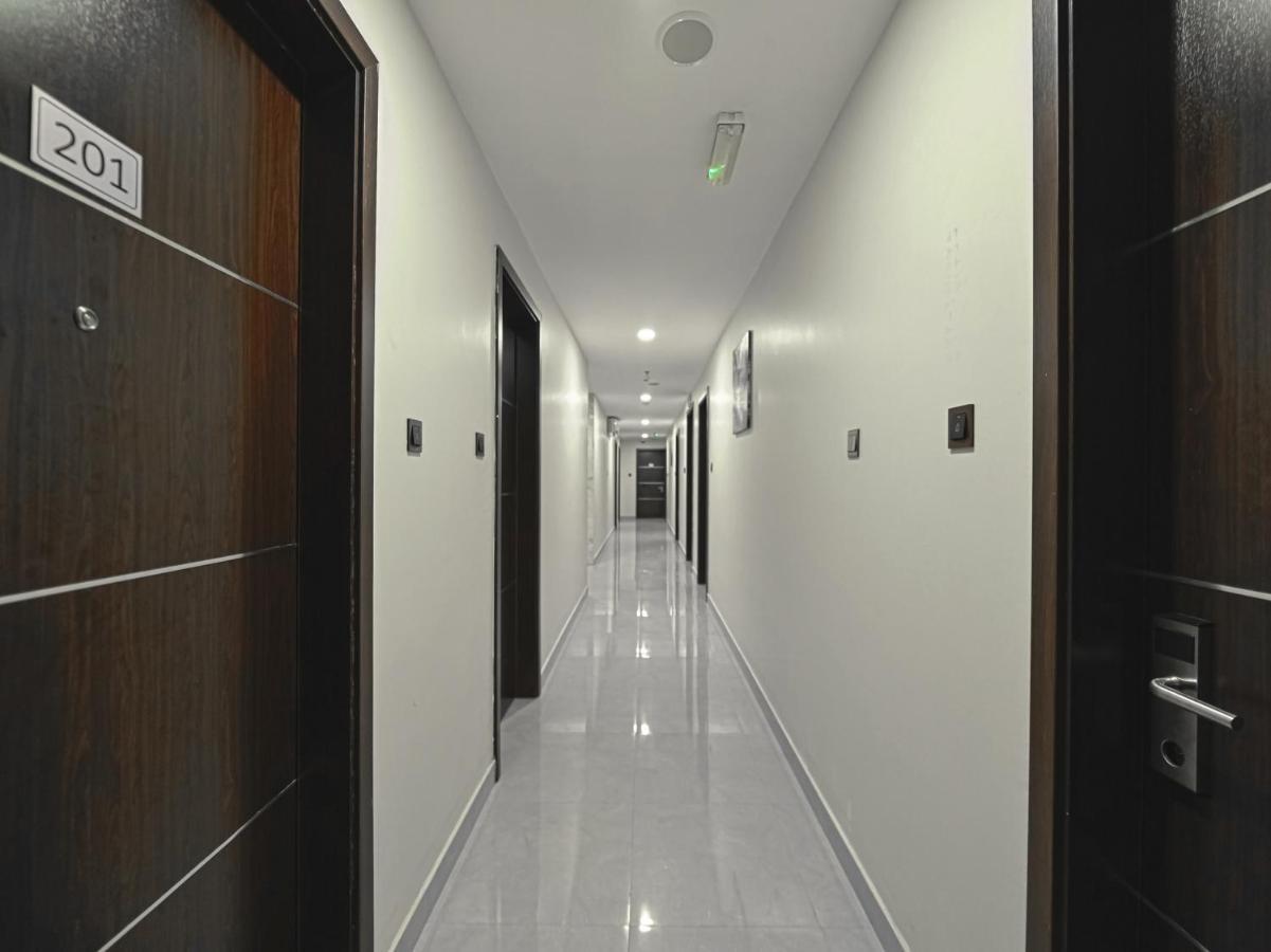 Golden Crown Hotel Alseeb Muscat Esterno foto
